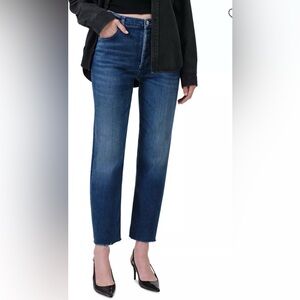 Citizens Of Humanity High-Rise Straight Leg Jeans in Medium Blue with Frayed Hem